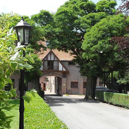Le Domaine Des Cigognes Ennevelin Exterior foto